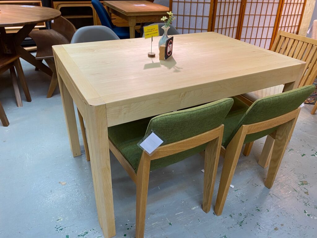 餐邊櫃